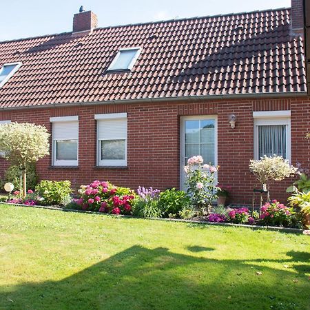 Ferienwohnung Schmidt Krummhörn Buitenkant foto