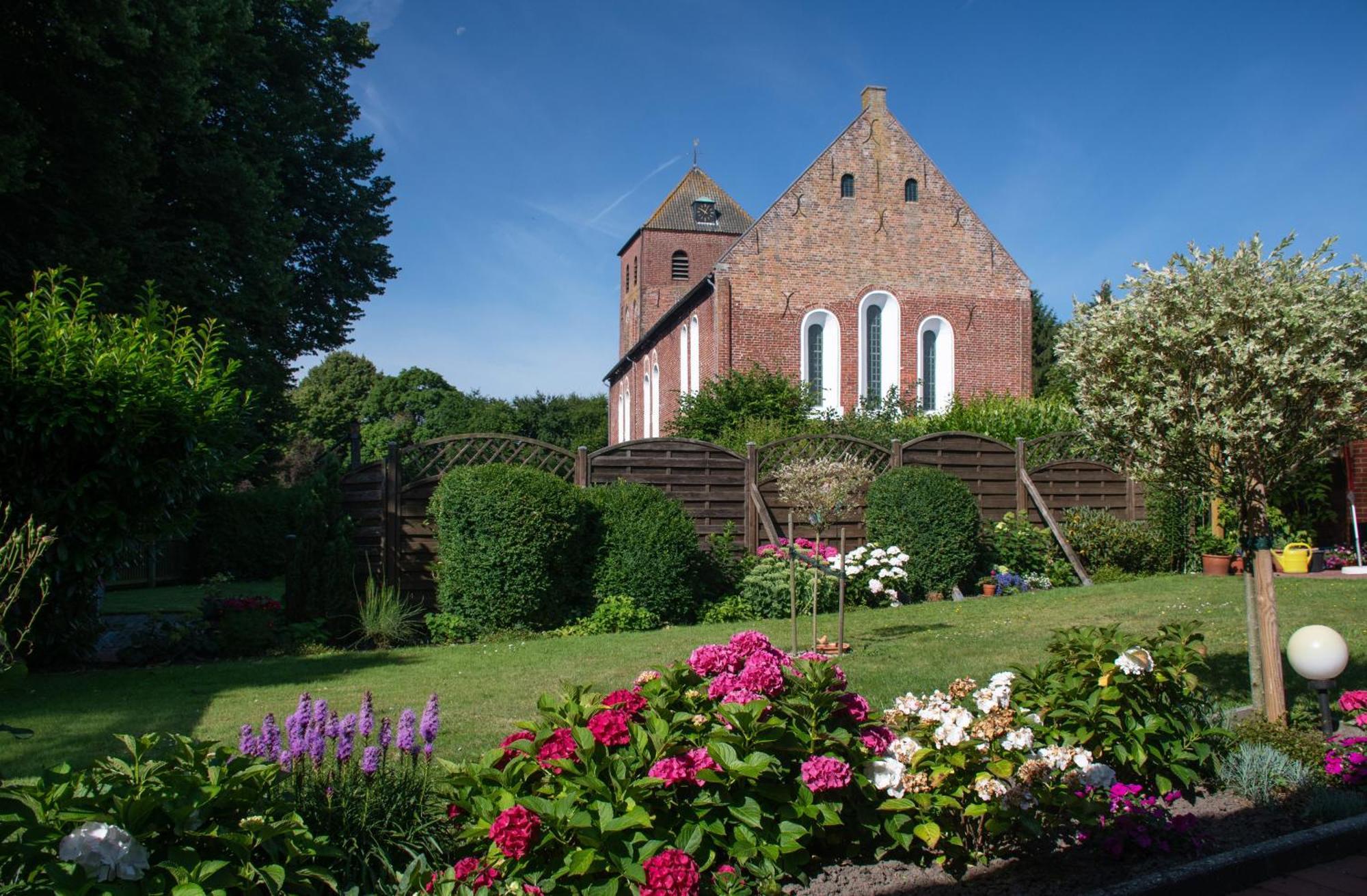 Ferienwohnung Schmidt Krummhörn Buitenkant foto